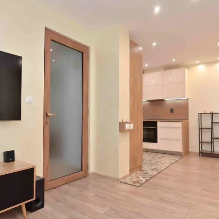 2bd Comfort First Floor Apartmán *